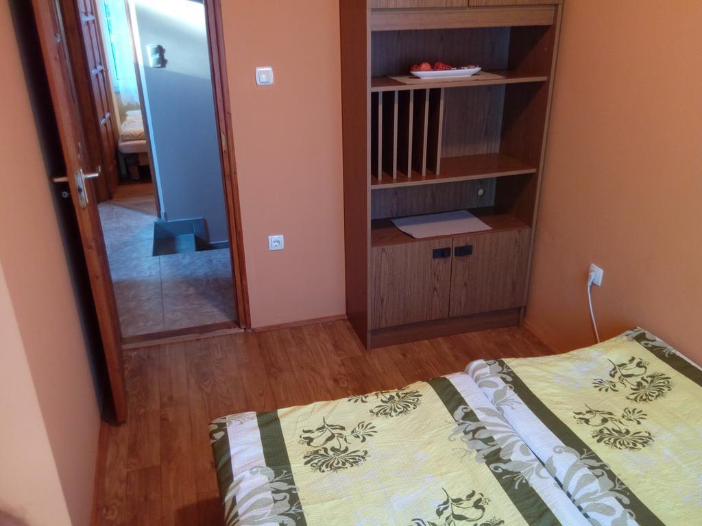 Hajdúszoboszló Eva Vendeghaz Guesthouse מראה חיצוני תמונה